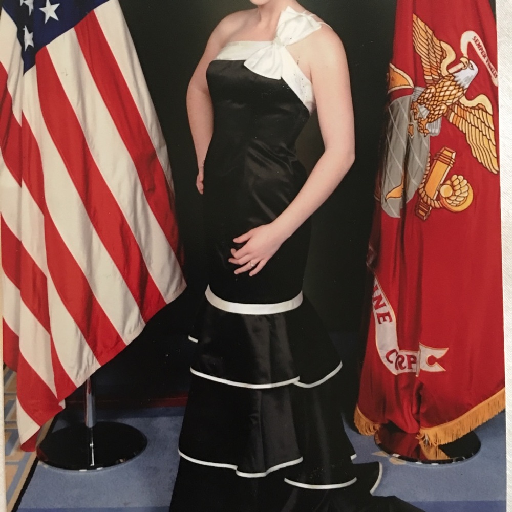 One Shoulder Prom/Evening/Formal Gown